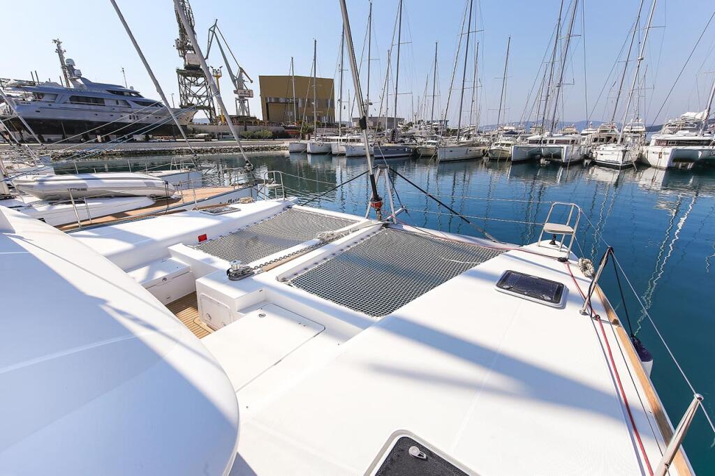 Catamaran 