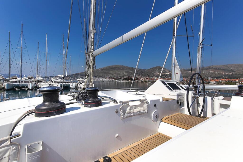 Catamaran 