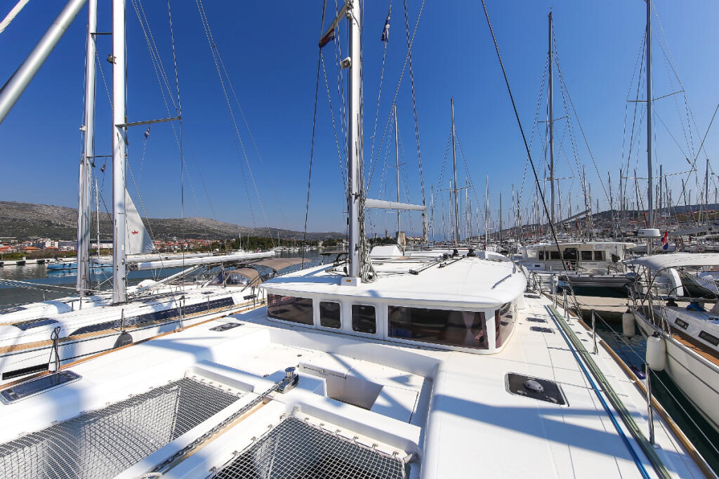 Catamaran 