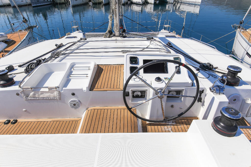 Catamaran 