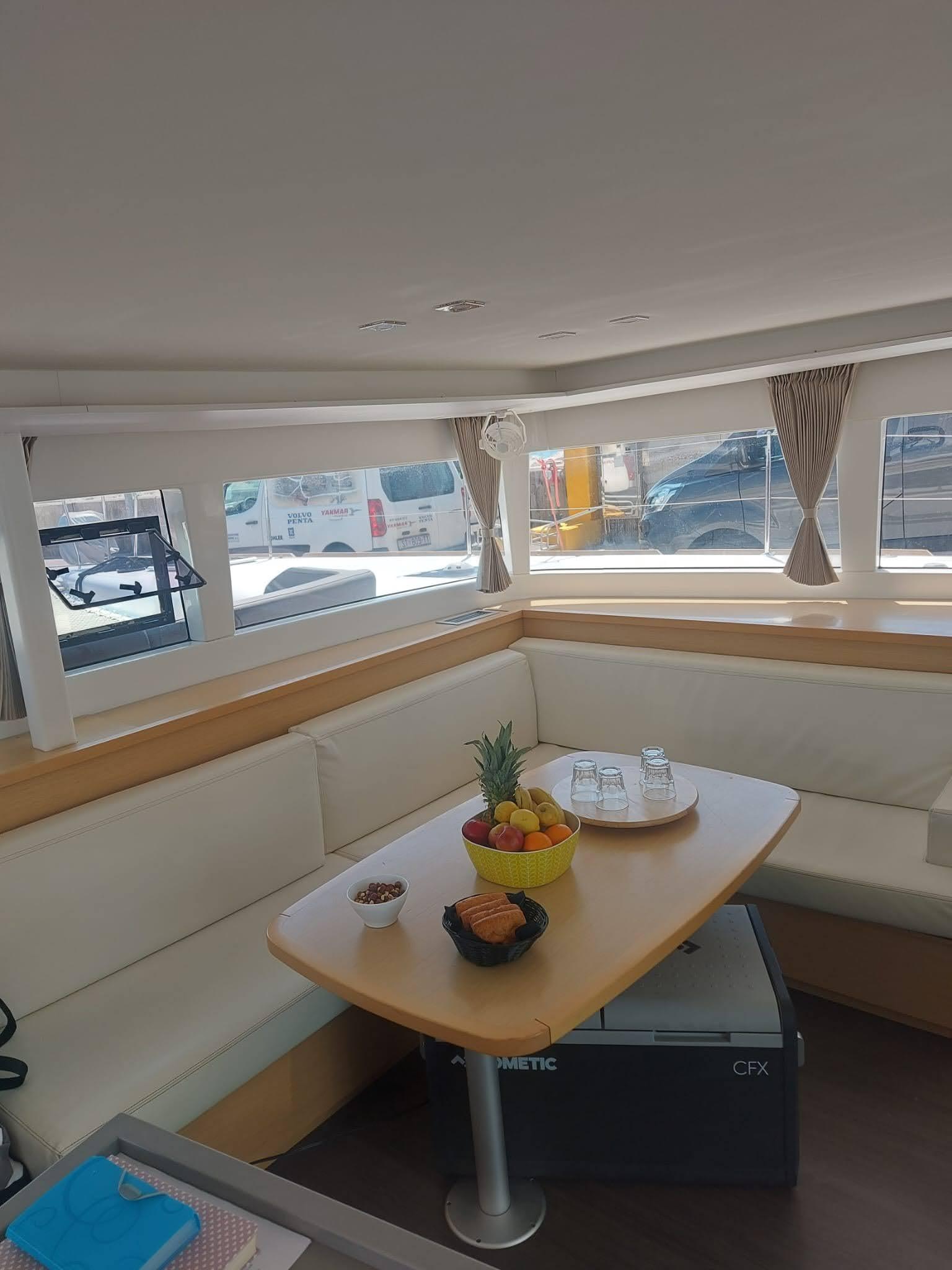 Catamaran 