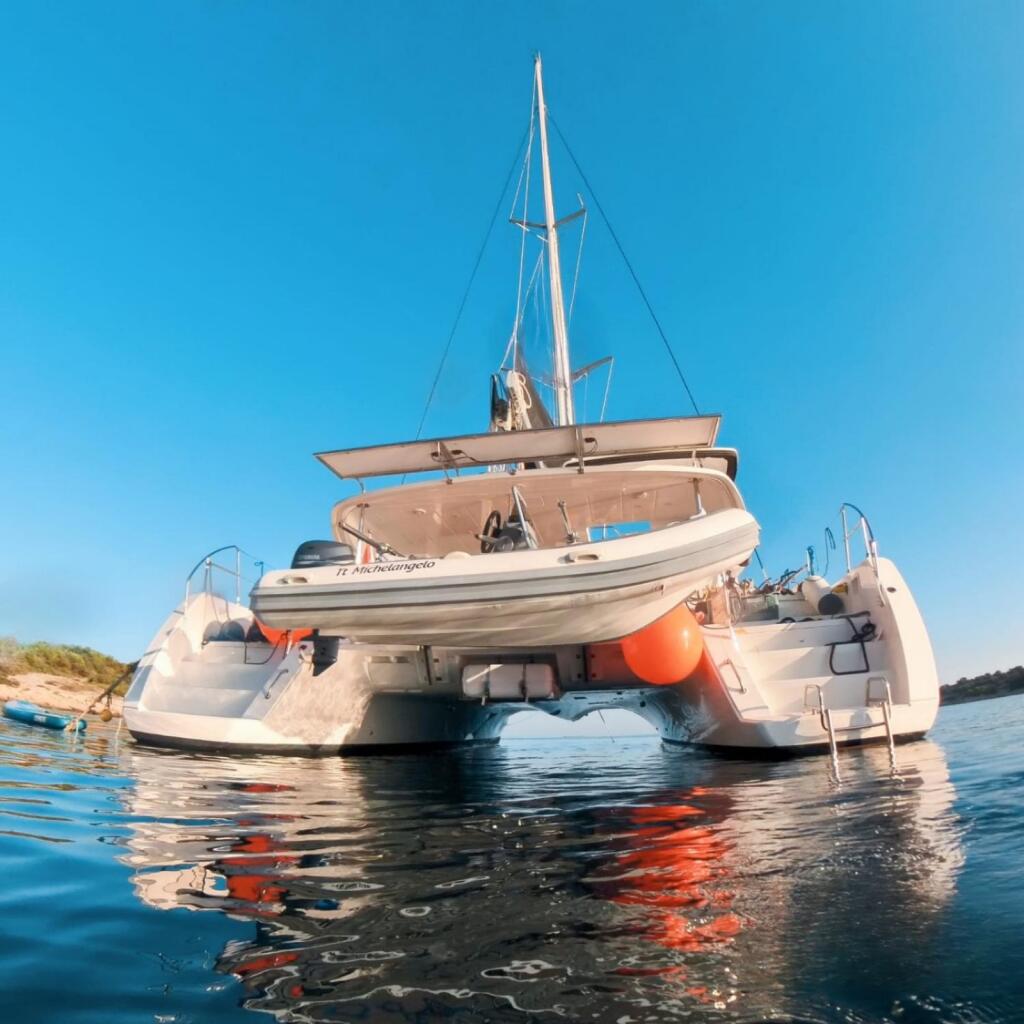 Catamaran 