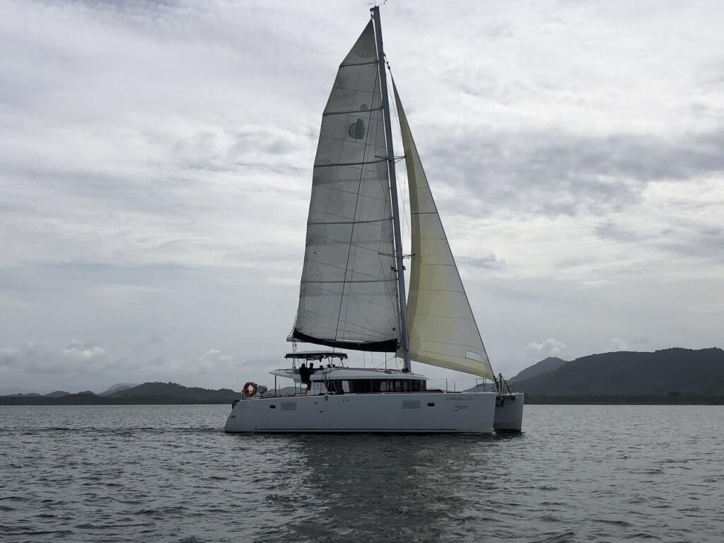Catamaran 