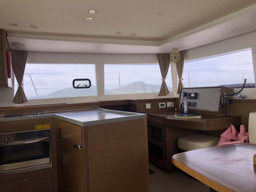 Catamaran 