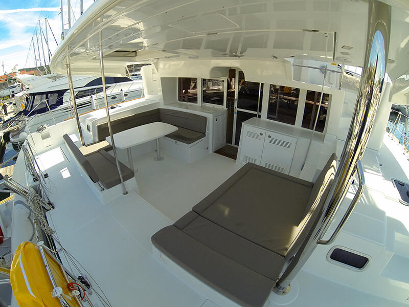 Catamaran 