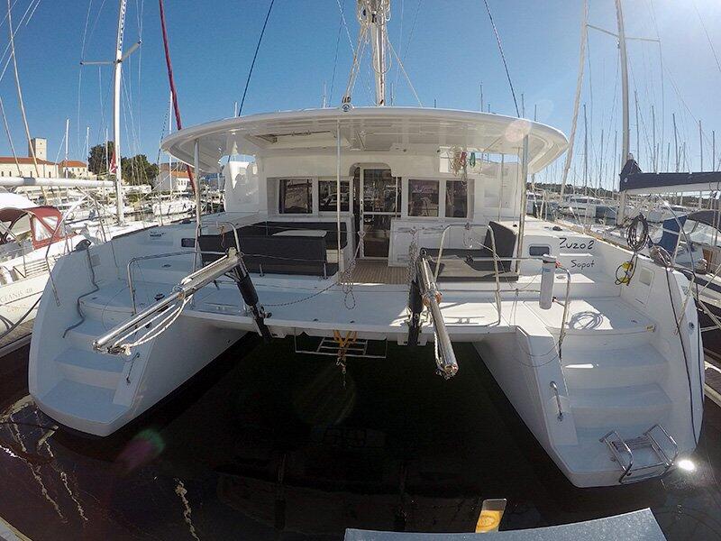 Catamaran 