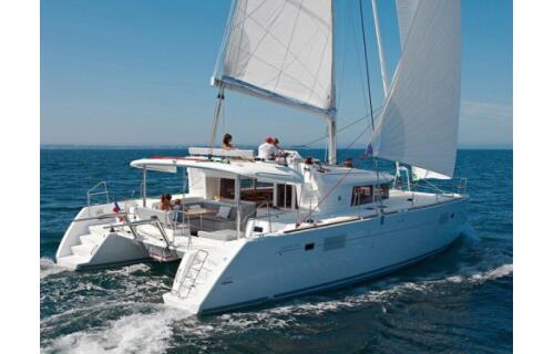Catamaran 