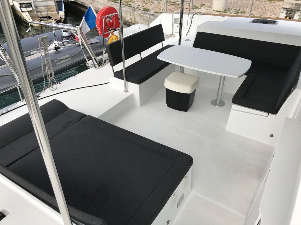 Catamaran 
