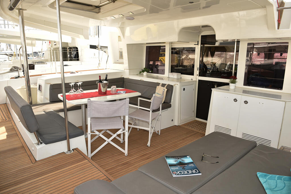 Catamaran 