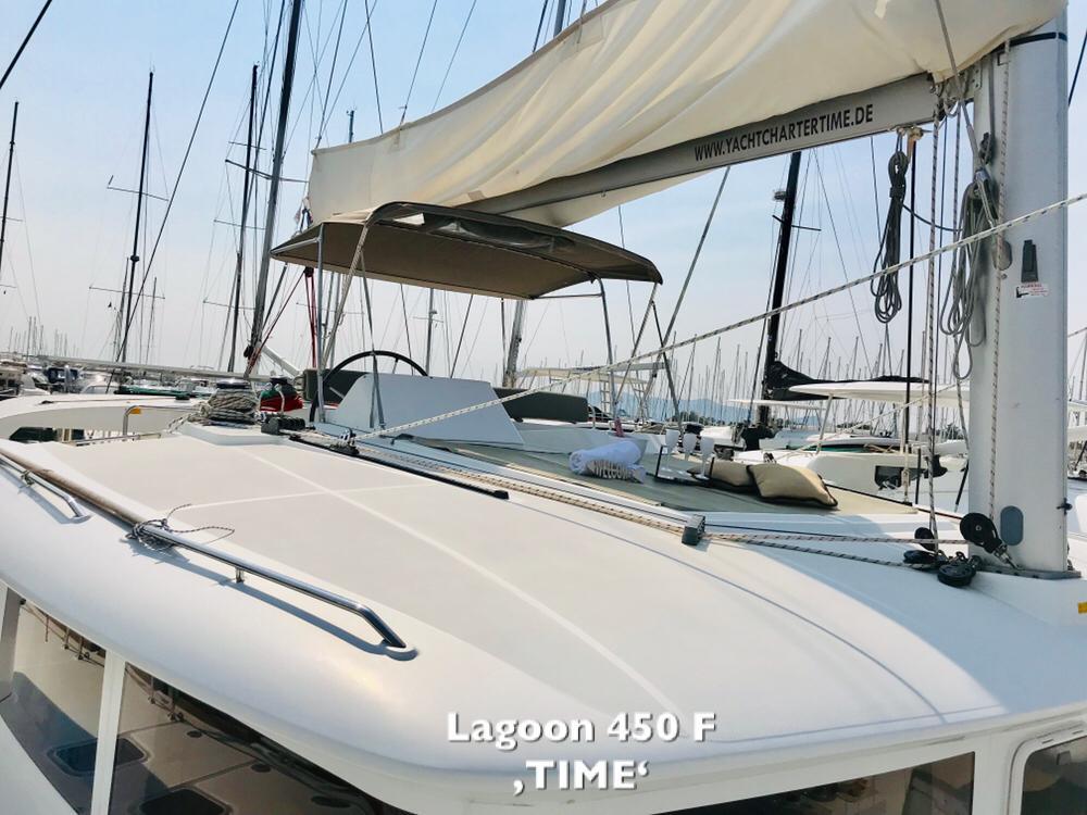 Catamaran 
