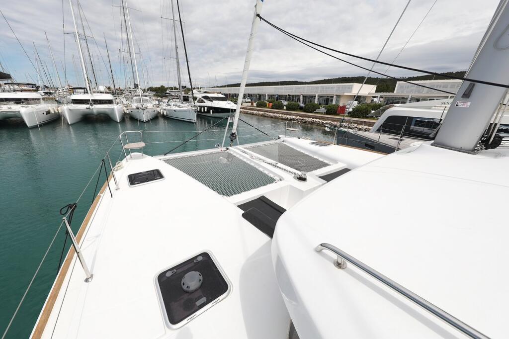 Catamaran 