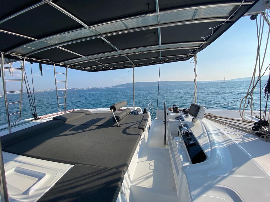 Catamaran 