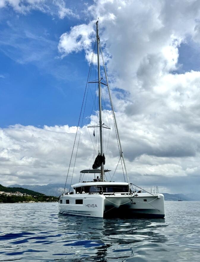 Catamaran 