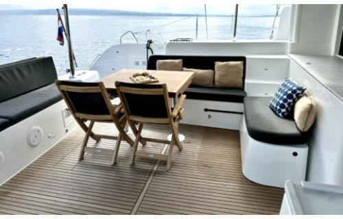 Catamaran 