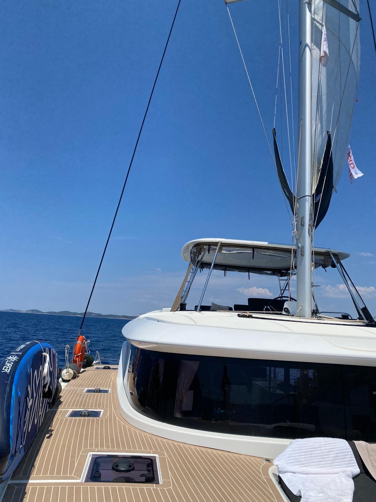 Catamaran 