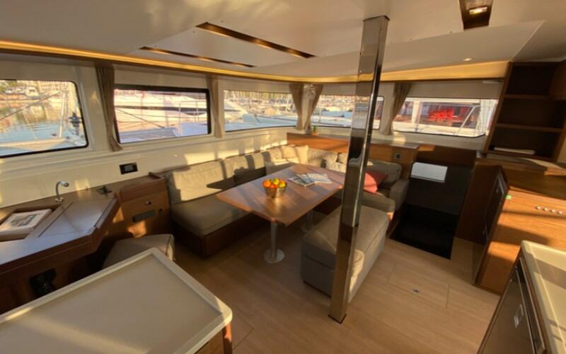 Catamaran 