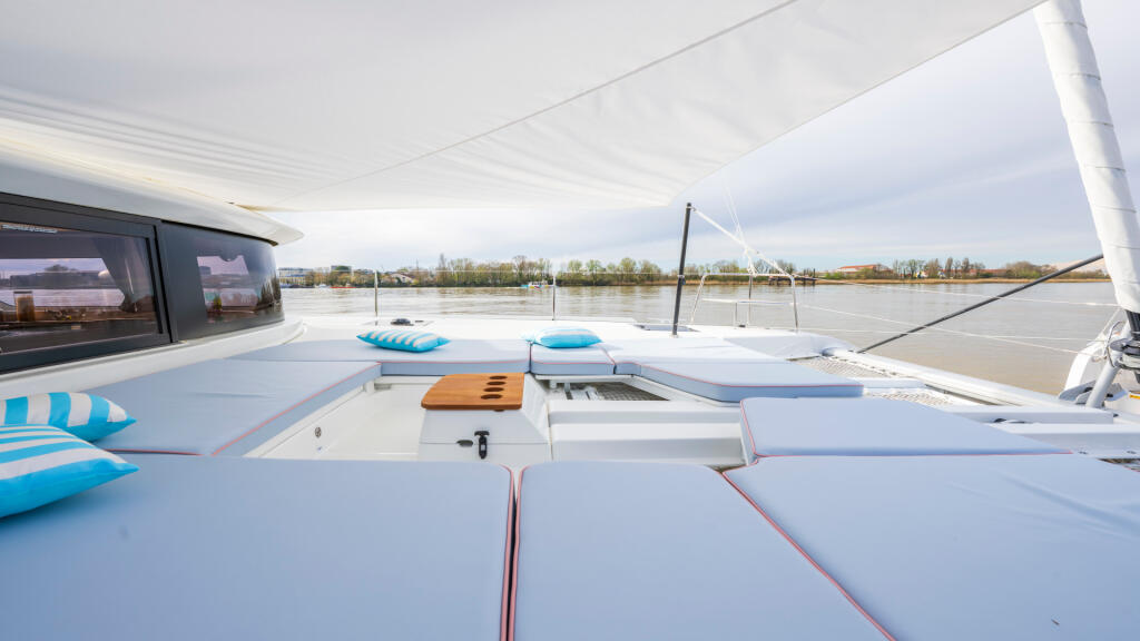 Catamaran 