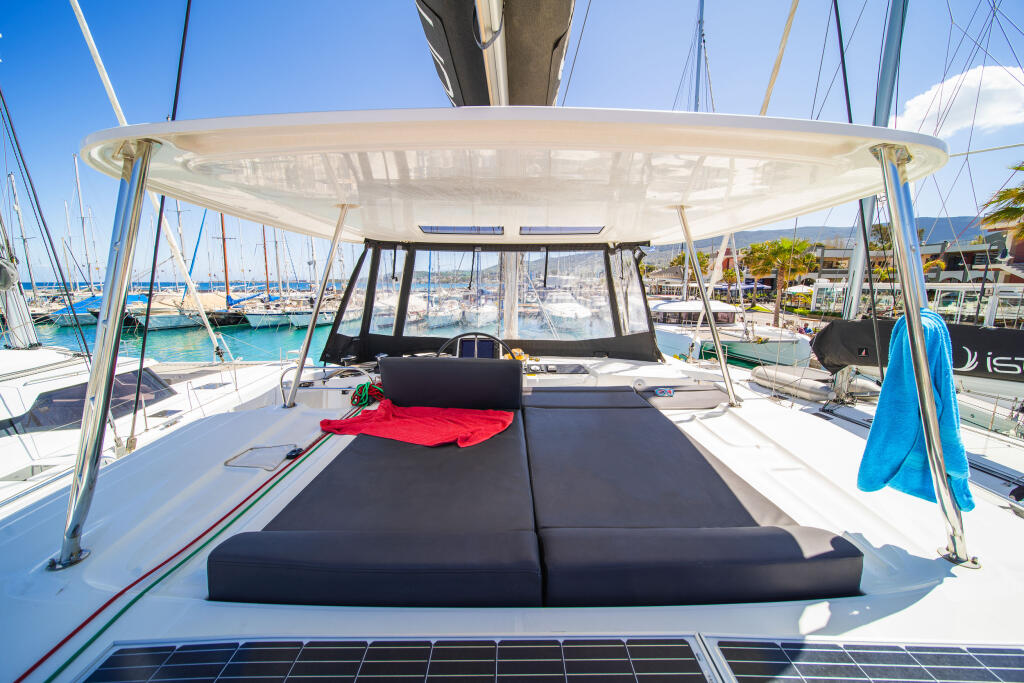 Catamaran 