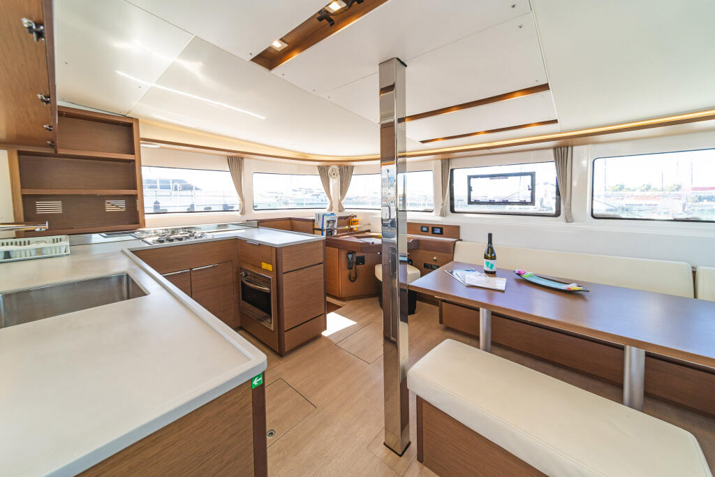 Catamaran 