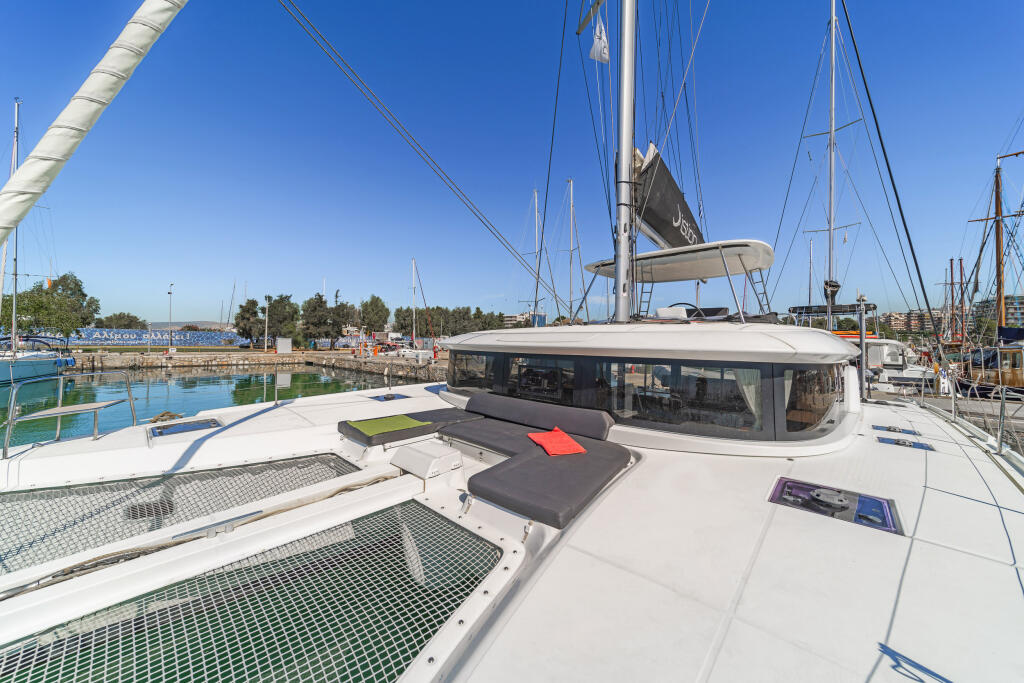 Catamaran 