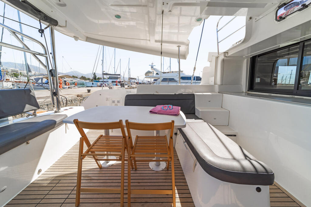 Catamaran 