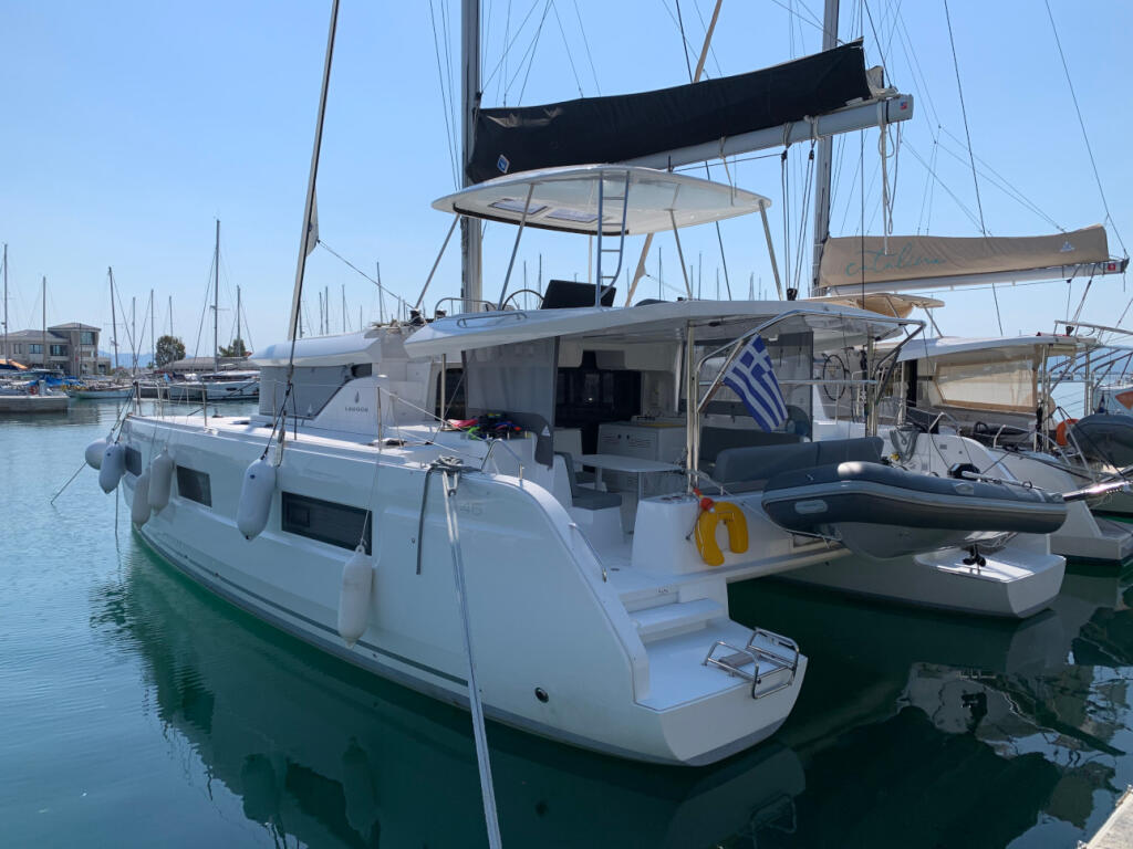 Catamaran 