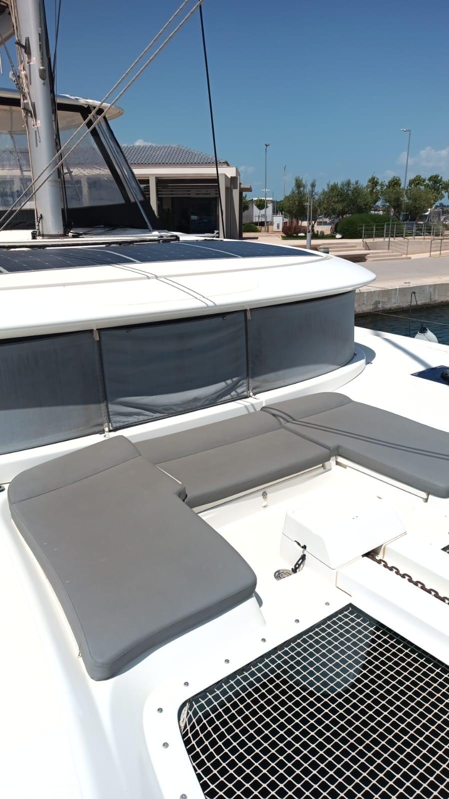 Catamaran 