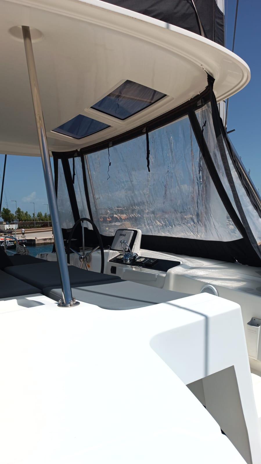 Catamaran 