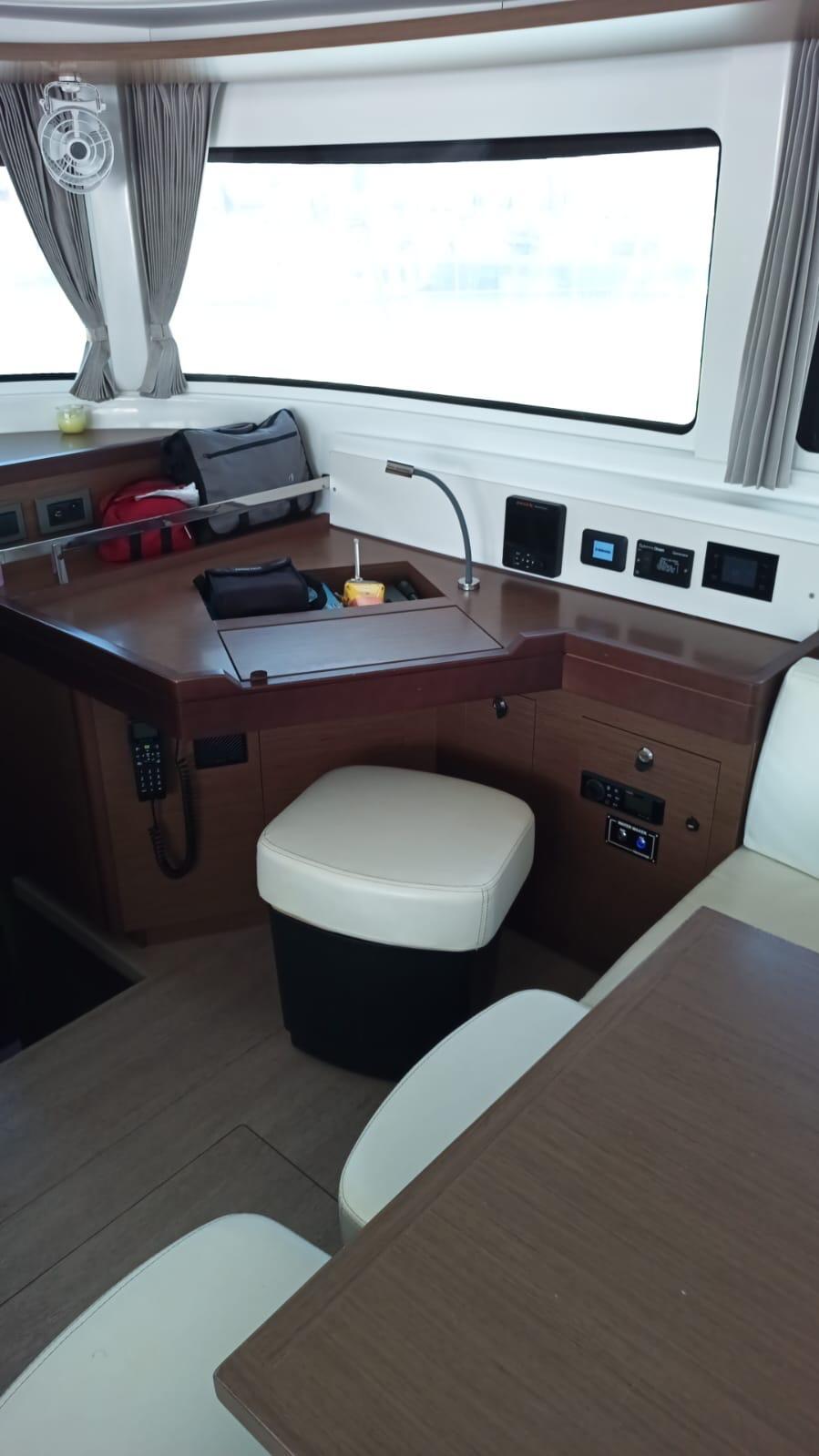 Catamaran 