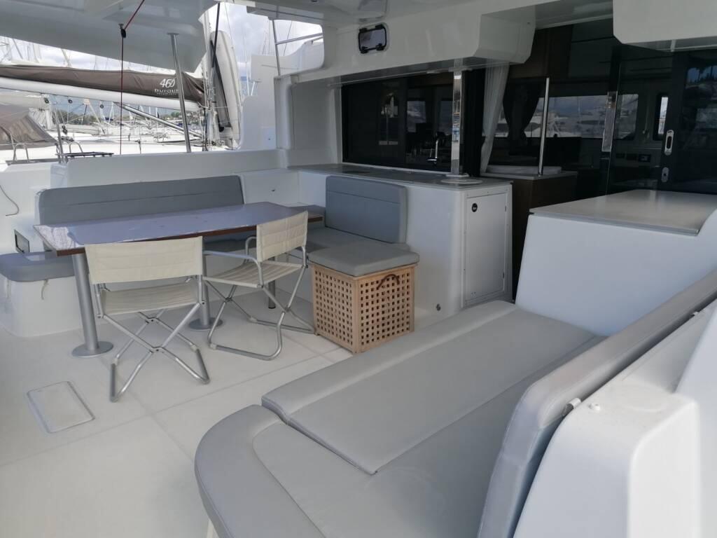 Catamaran 