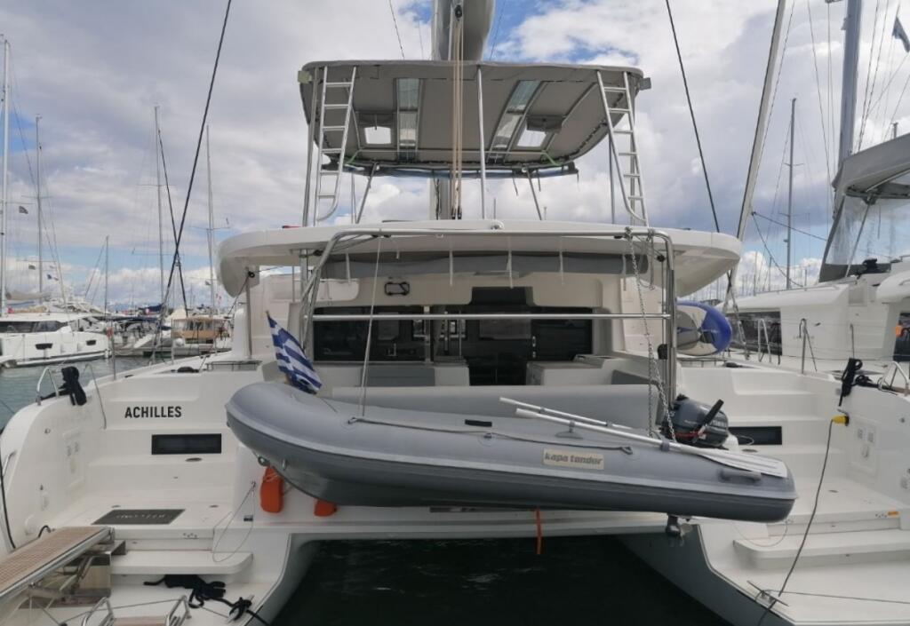 Catamaran 