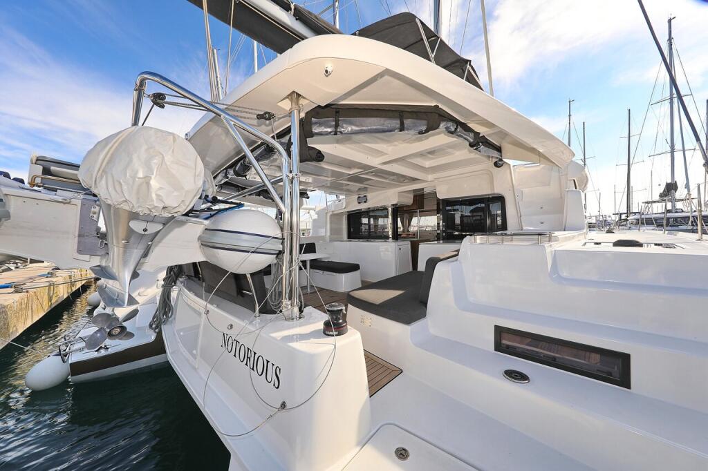 Catamaran 