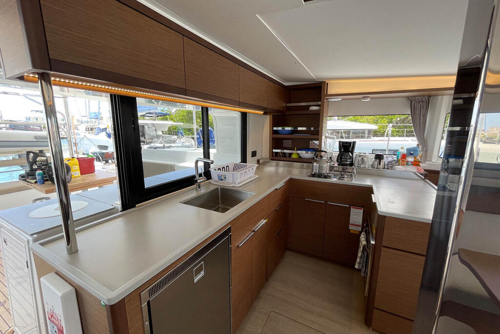 Catamaran 