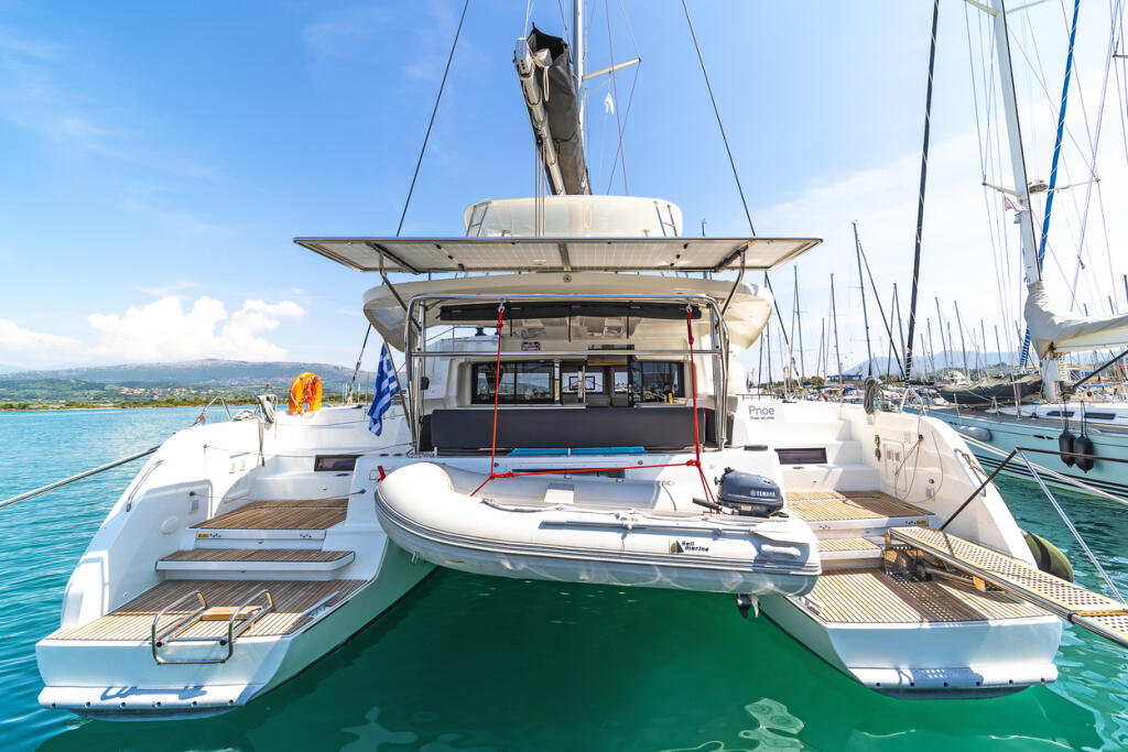 Catamaran 