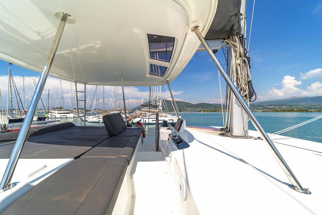 Catamaran 