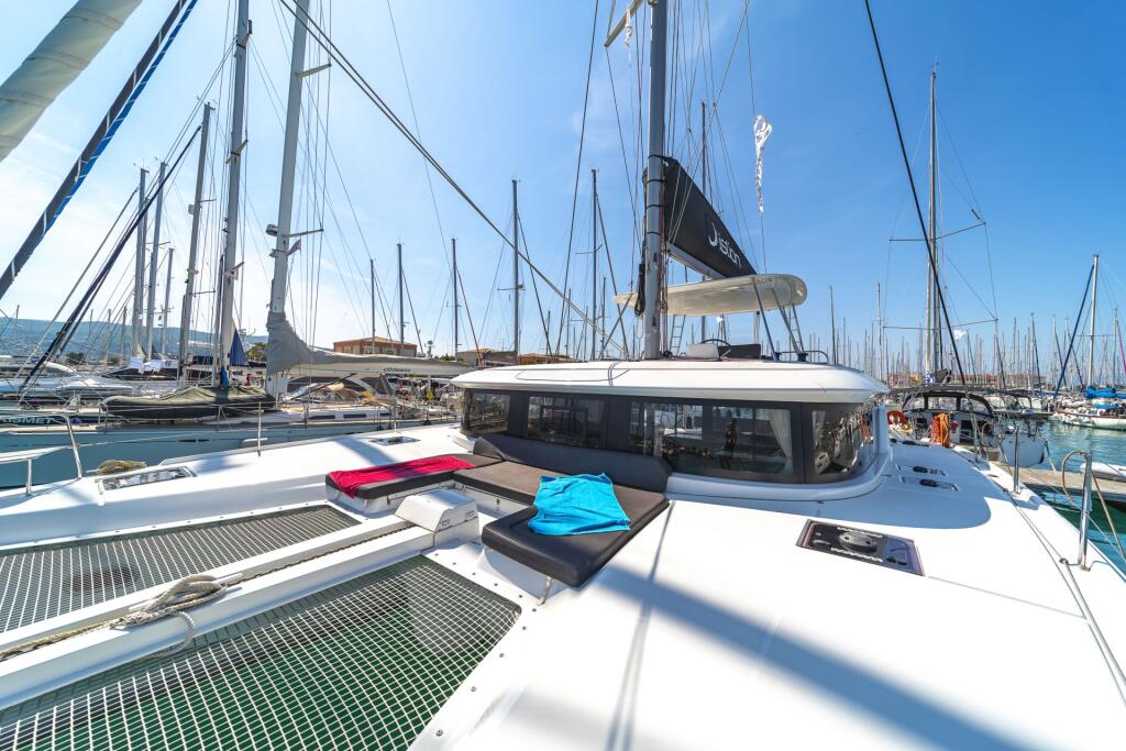 Catamaran 