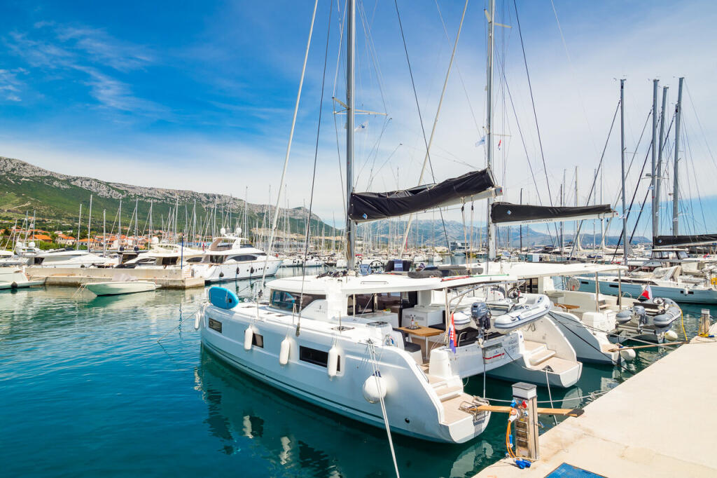 Catamaran 