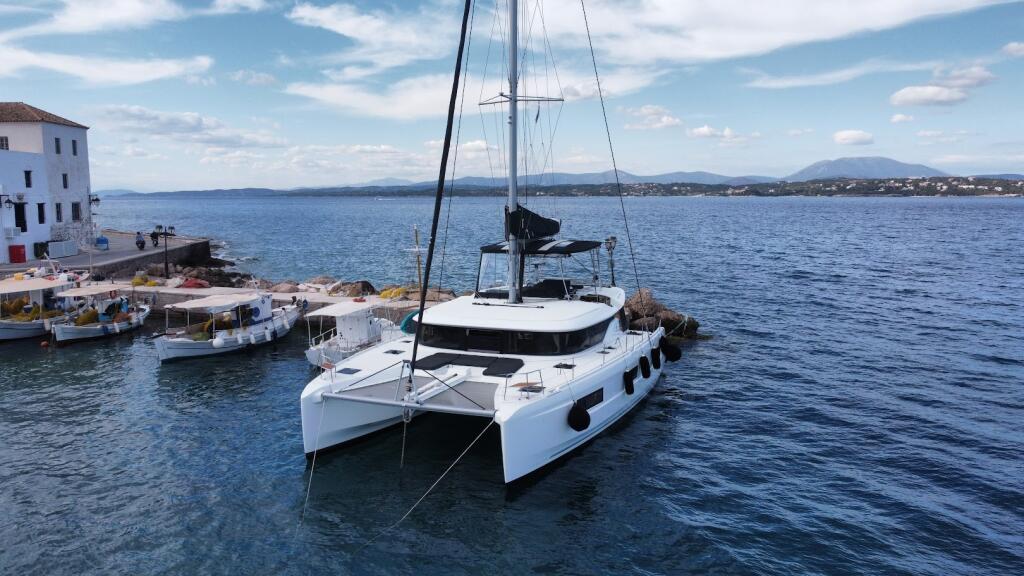 Catamaran 