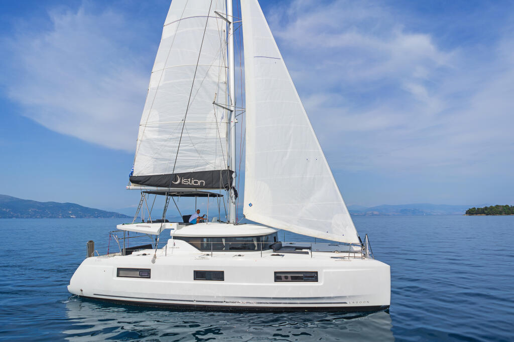 Catamaran 