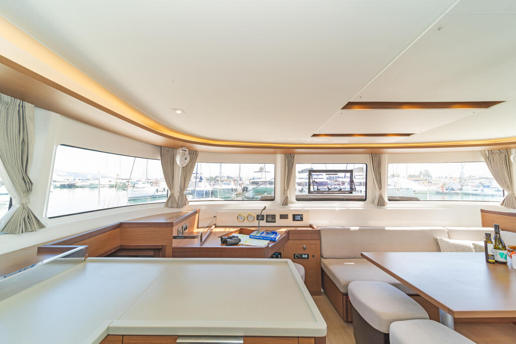 Catamaran 