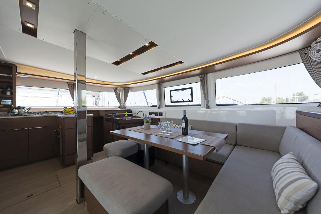 Catamaran 