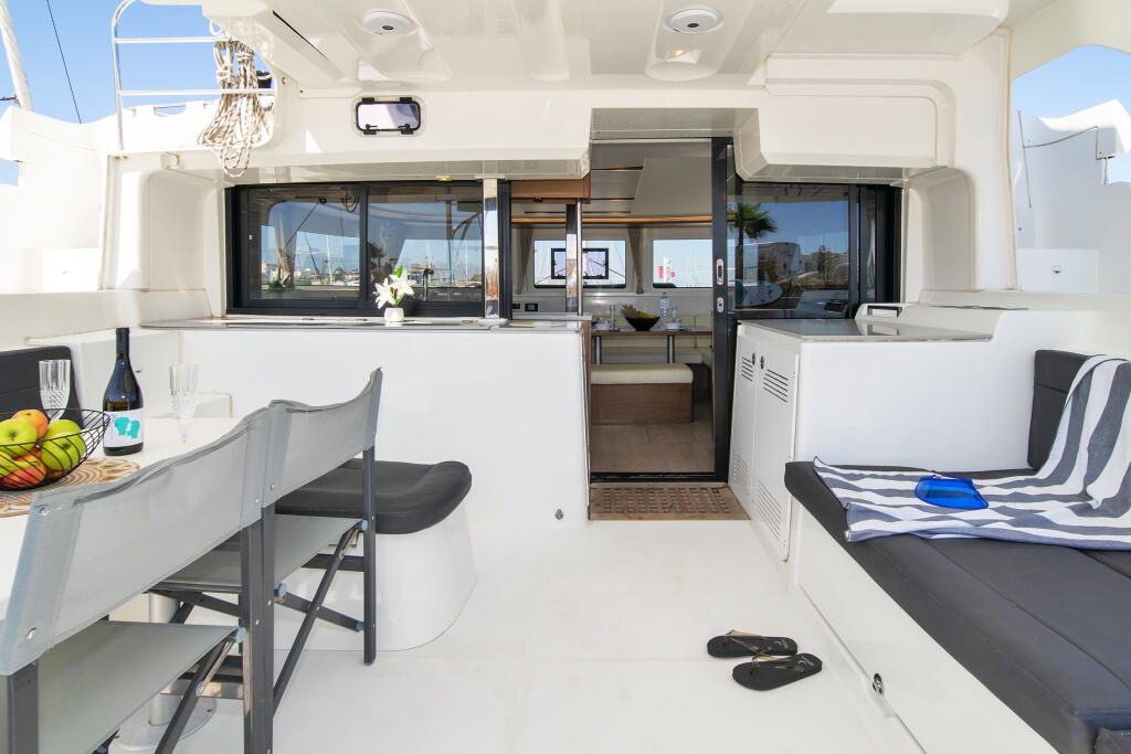 Catamaran 