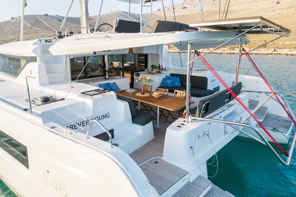 Catamaran 
