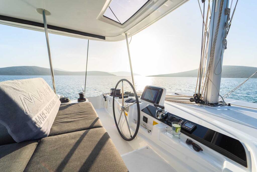 Catamaran 