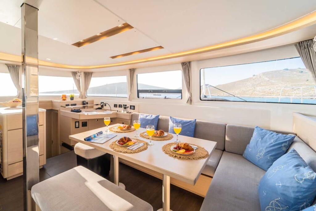 Catamaran 