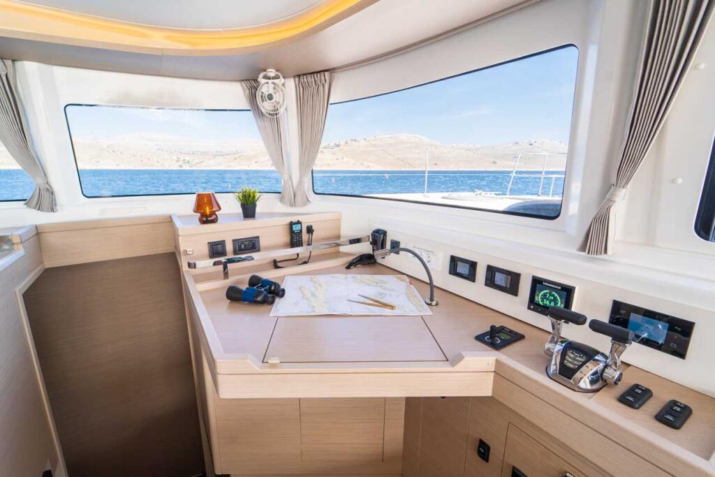Catamaran 