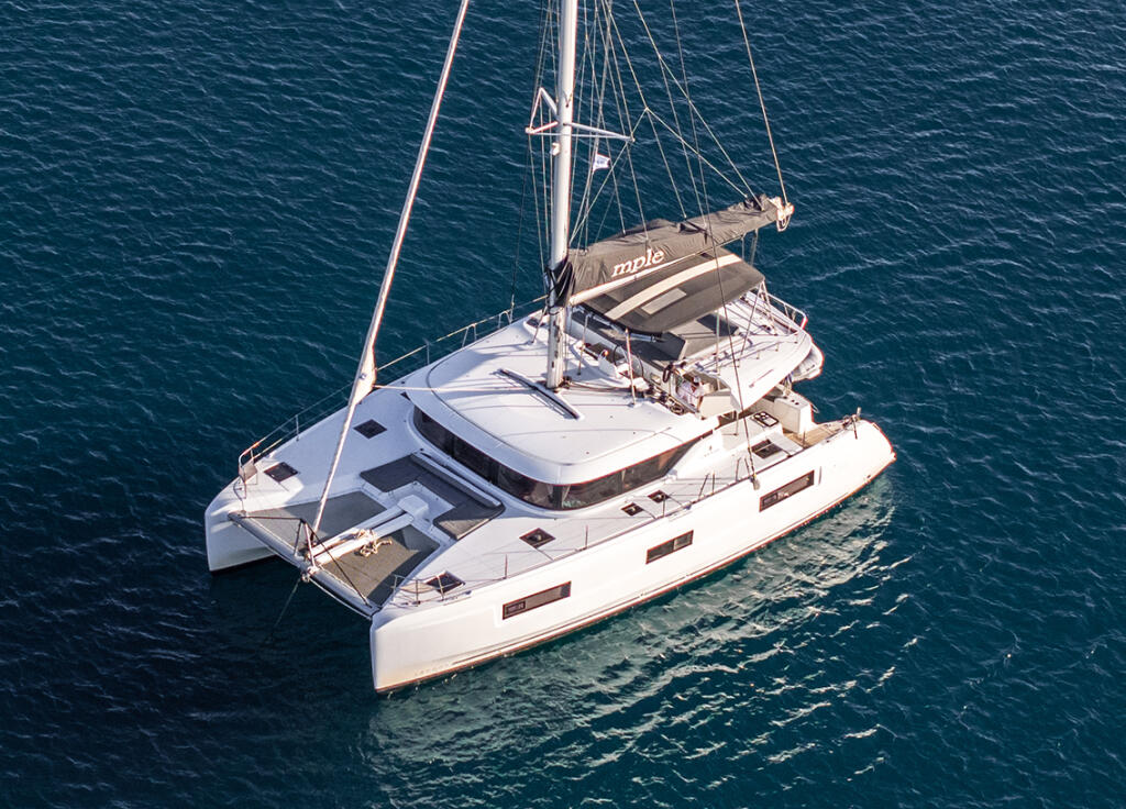 Catamaran 