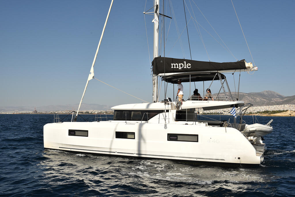 Catamaran 