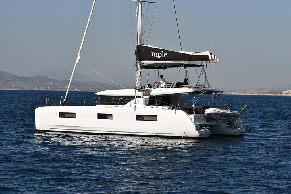 Catamaran 