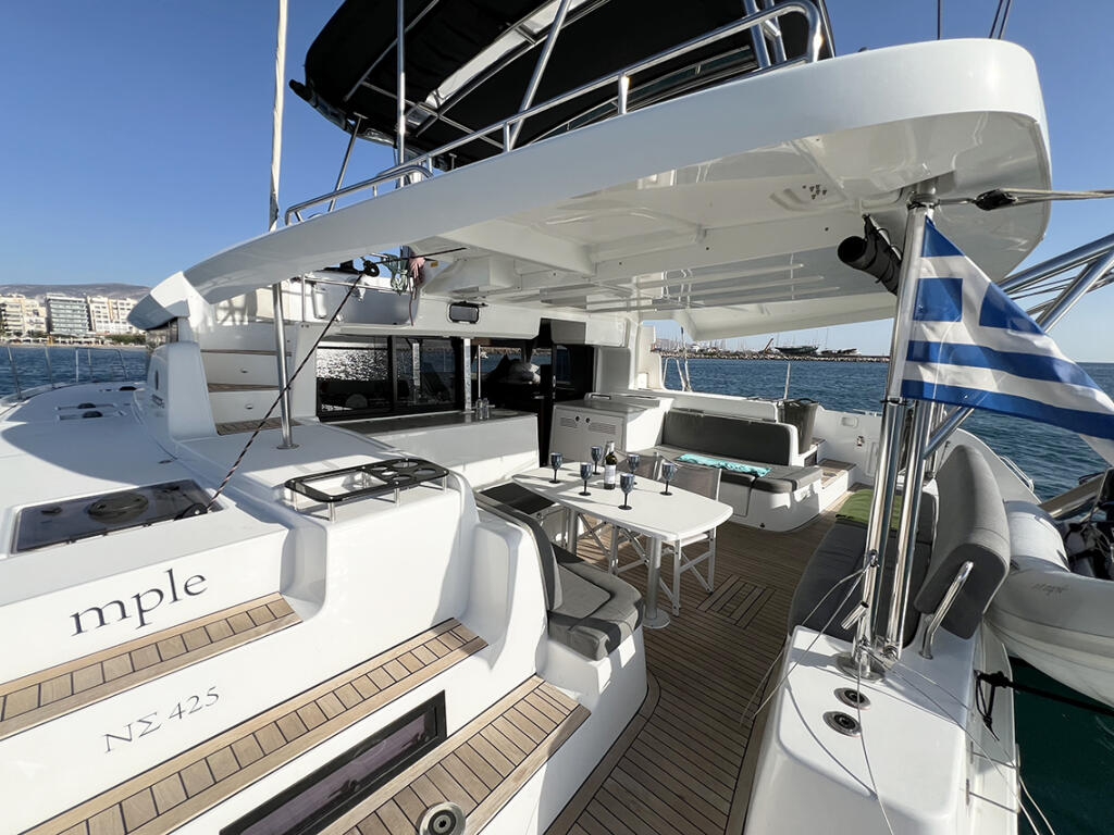 Catamaran 